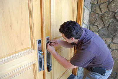 Miami Express Locksmith Miami, FL 305-507-0147 - 29-16